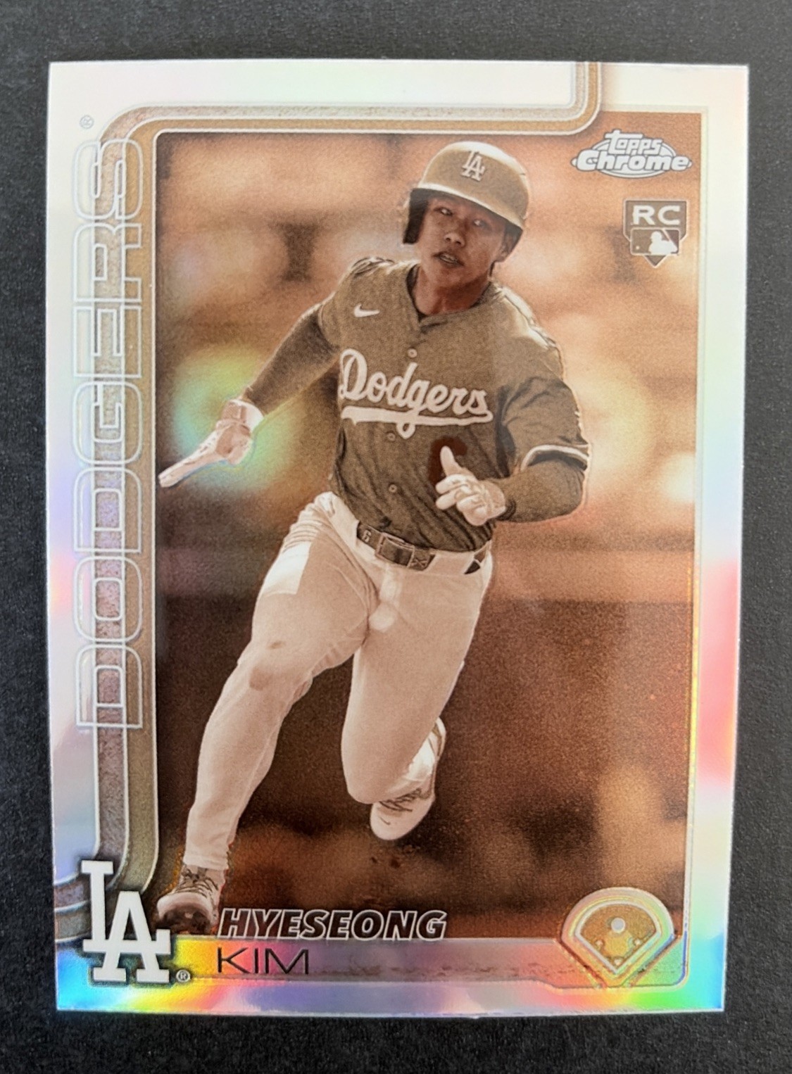 2025 Topps Chrome - Hyeseong Kim #152 Sepia Refractor (RC)