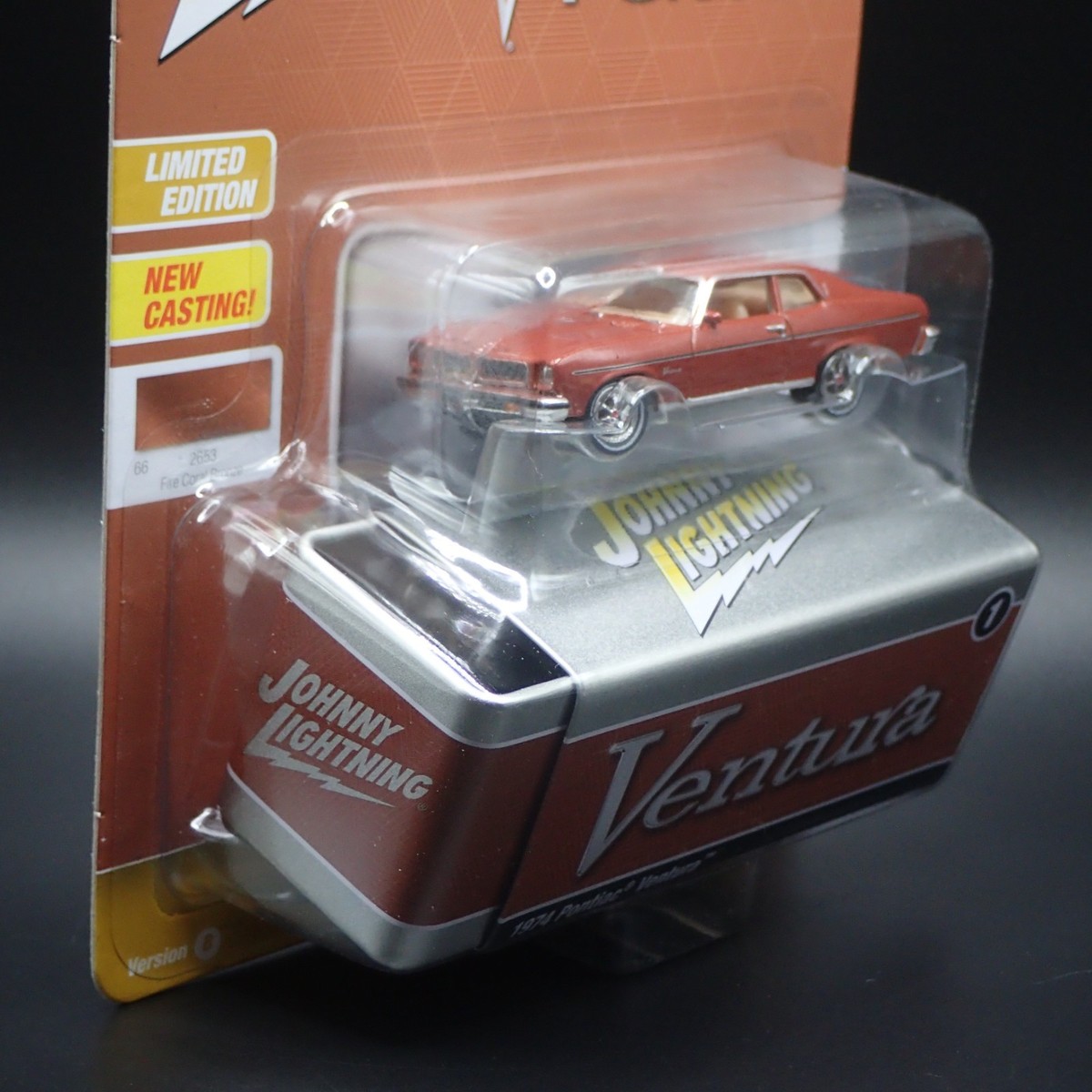 2026 JOHNNY LIGHTNING 1974 PONTIAC VENTURA BRONZE TIN REL 1 VS B