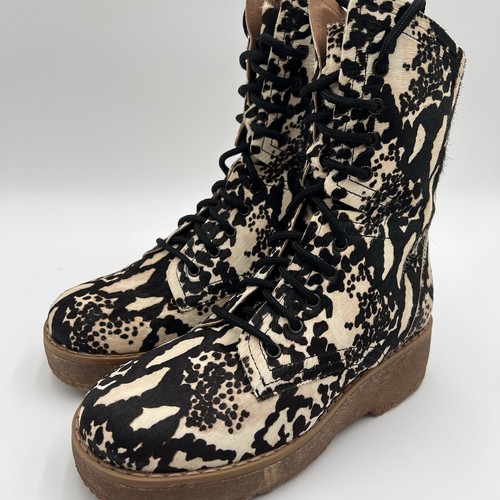 NEW Free People Combat Boots Taos Print Cow Hair Lace Up Lug Sole Size 37 US-7 - Picture 4 of 16