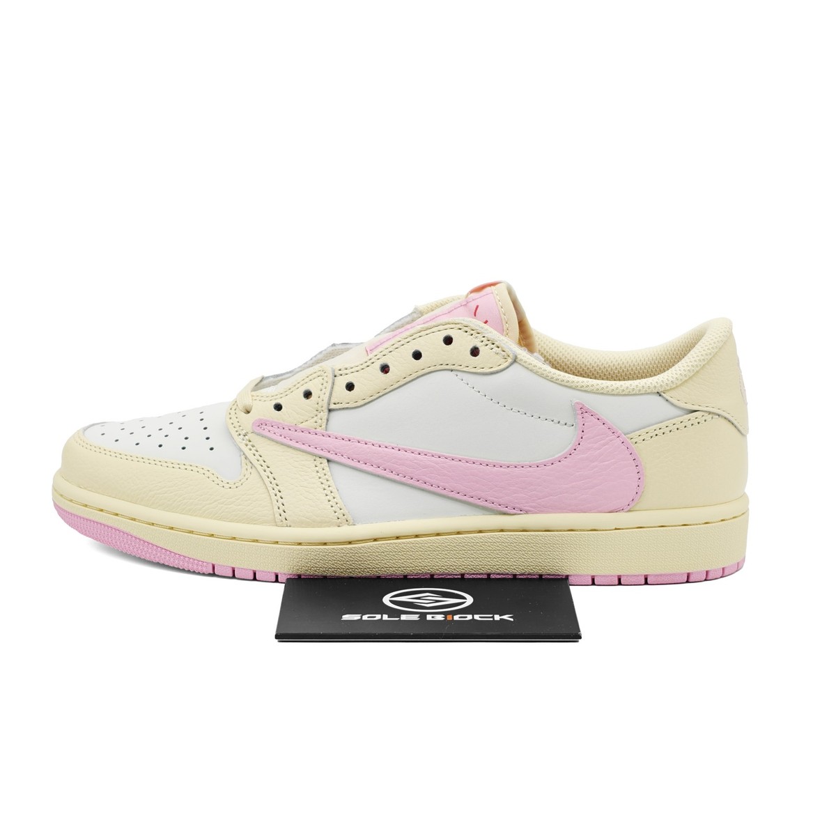 Travis Scott x Air Jordan 1 Retro Low OG 'Muslin Pink' IQ7604-100