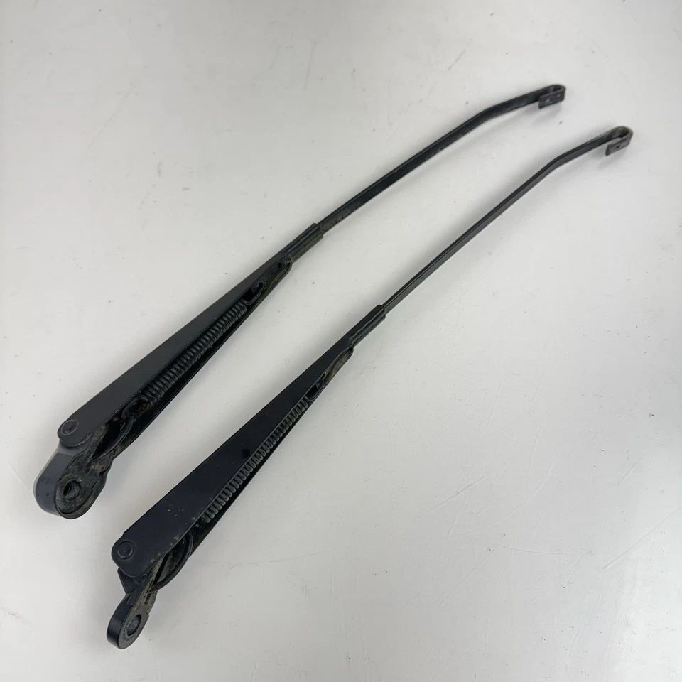 1984 1985 1986 87- 1991 BMW 318i 325i E30 Windshield Wiper Arms Left & Right OEM - Image 4 of 4