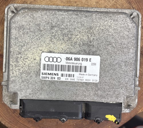 Org Siemens Audi A3 8L 1.6 Motorsteuergerät ECU 5WP432403 Steuergerät 06A906019E