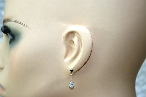 9ct White Gold CZ Teardrop Earrings Made in UK Gift Boxed - Picture 3 of 6