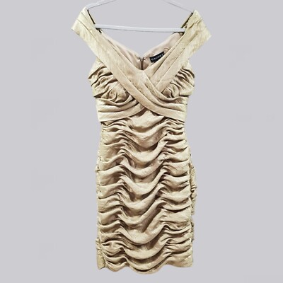 cachet off the shoulder dress Cachet Dress Womens 8 Iridescent Green Off Shoulder Ruched Party Cocktail  Prom