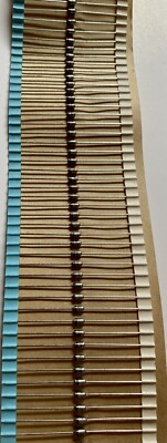 MOTOROLA 1N DIODE OUTLINE 2-PIN DO-41 THROUGH HOLE 1  1N4733D ***LOT OF 100**