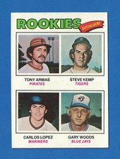 1977 Topps #492 Rookie Outfielders NM Steve Kemp Tony Armas RC