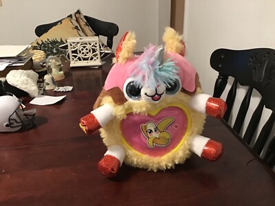 Zuru Rainbocorns Llama Talking Plush Sweet Shake Surprise Banana Split 10  WORKS