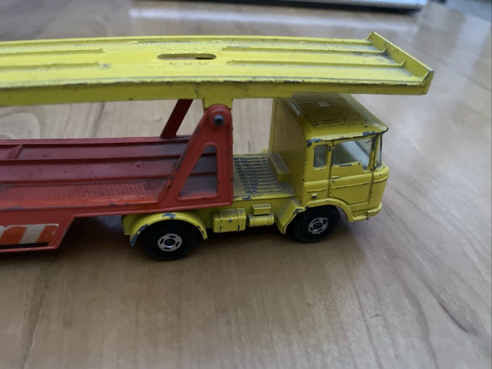 VINTAGE MATCHBOX SUPERKINGS DAF CAR TRANSPORTER DIECAST MODEL - Image 4 of 4