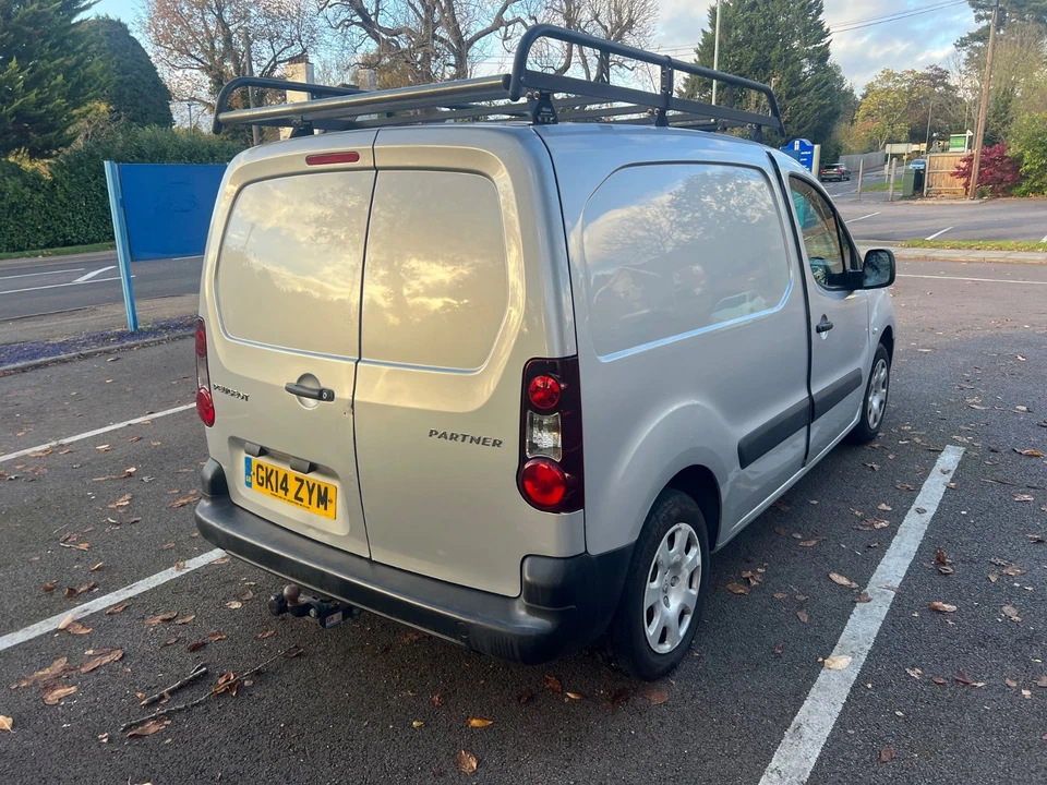 2014 Peugeot Partner 1.6 Hdi Profession long MOT drives very well 3 seater - Image 4 of 4