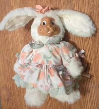 Robert Raikes Collectibles - Original Wooden Rabbit 53546 “BUTTERCUP”, 13”- T.