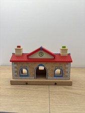 Wooden Train Track Railway Station Building With Sound Recording And Playback