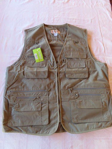 OlympinA Fishing Vest Mens 2XL Hunting Photography Pockets - 10 Outside 4 In NWT - Picture 1 of 5