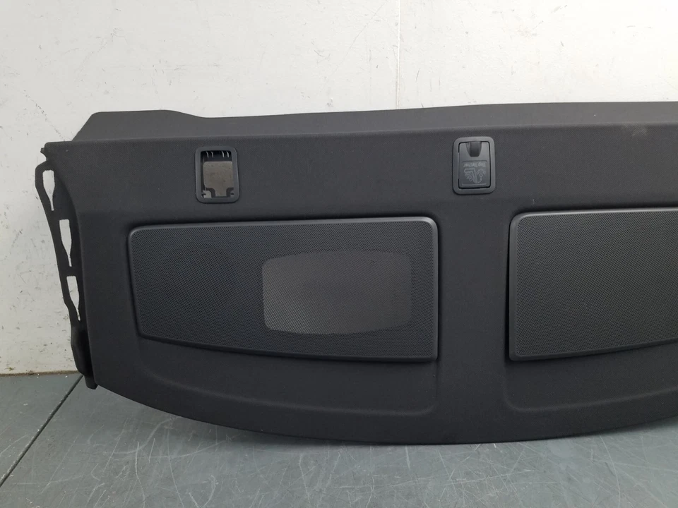 Audi RS3 8V Quattro 2019 equipamiento trasero bandeja estante #0804 E5 Foto 2 de 4