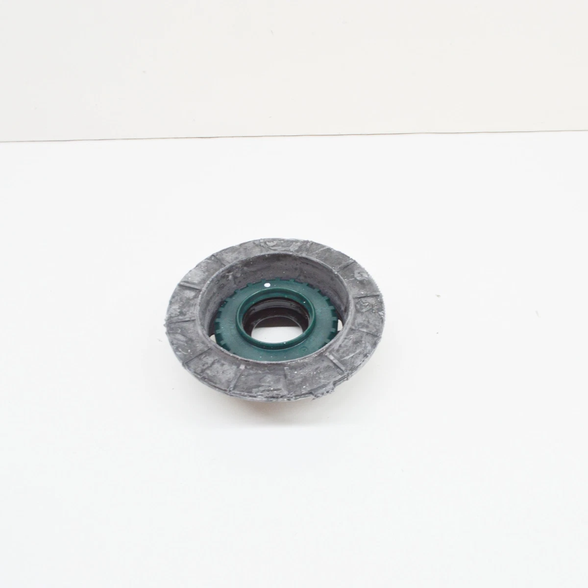 NEW FORD MUSTANG MK6 FRONT SPRING RETAINER TOP SEAT 5282196 