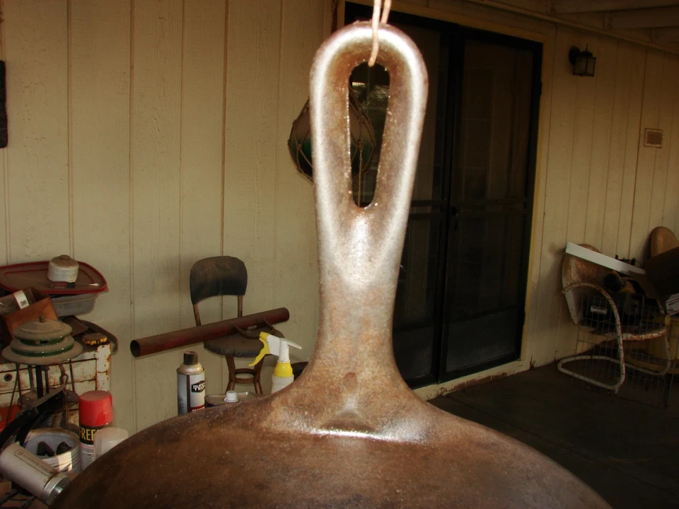 Griswold Cast Iron Skillet No. 8 Small Block Logo 704N Cleaned & Lite Season - Image 3 of 4