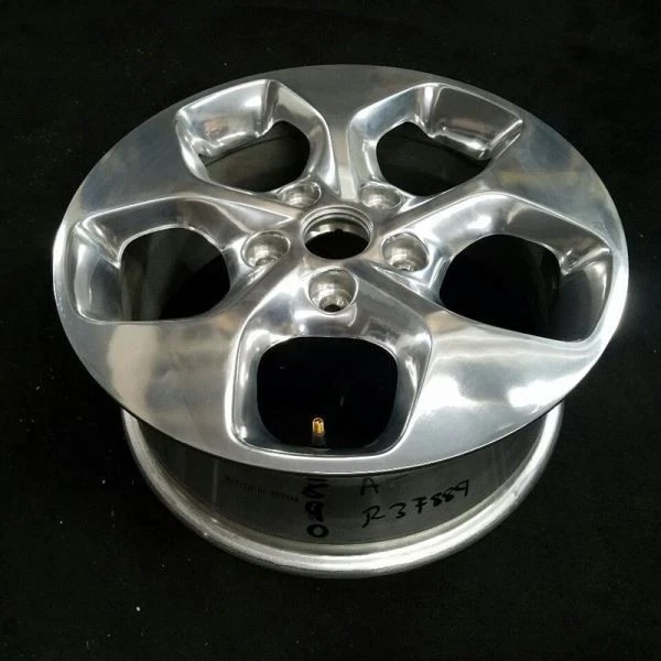 "Llanta Chrysler Pacifica pulida OEM 17"" 2018-2020 original de fábrica 2621" Foto 3 de 4