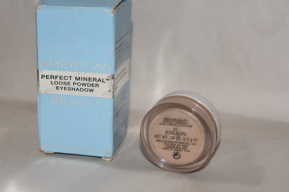 Sombra de ojos en polvo suelto American Beauty Perfect Mineral - 01 Nude Pearl Imperfect Foto 2 de 3