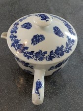 Casserole Saint Uze en céramique blanc/bleu motif floral avec couvercle