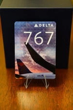🔥RARE 2016 Delta Trading Card #44 Boeing 767-300 ER (slight scuffing)