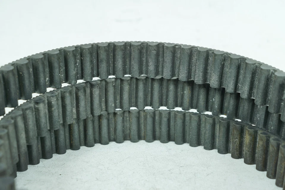 2005 Harley Touring FLHTCI Electra Ultra Classic OEM correia de transmissão traseira 139T 1-1/8" - Imagem 2 de 4