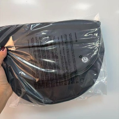 Lululemon | All Night Festival Bag 5LBlack / Silver