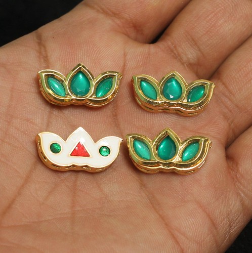 4 Pcs, 12x24mm, Kundan Spacer Connectors Golden - Picture 6 of 18