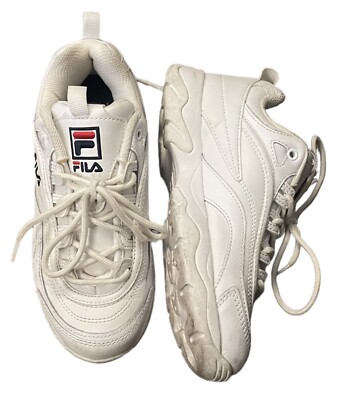 Fila Disarray Sneaker In White Leather | Size 6| Women s