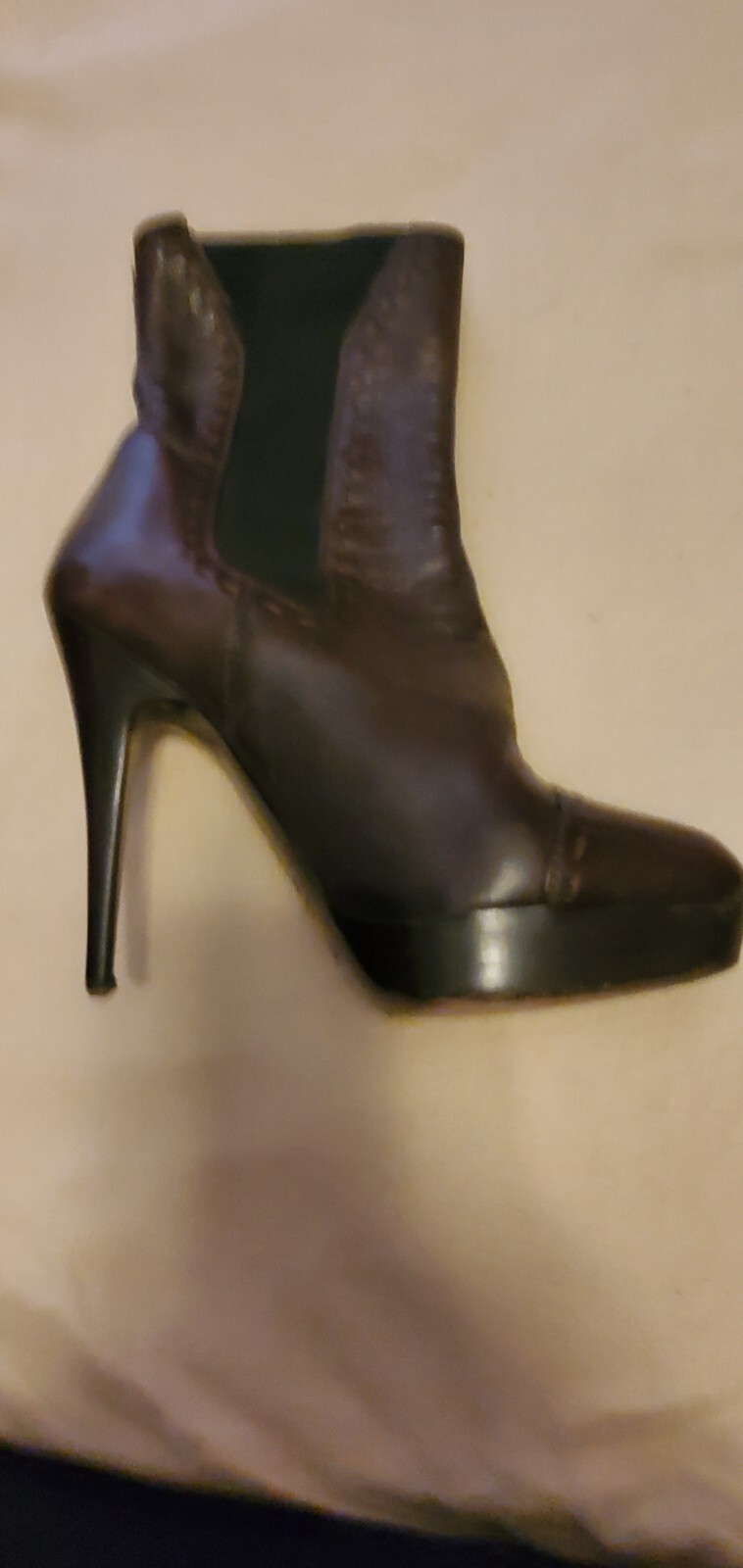 Stivaletti Yves Saint Laurent. Marroni in pelle donna taglia 38 5 plateau. Italia