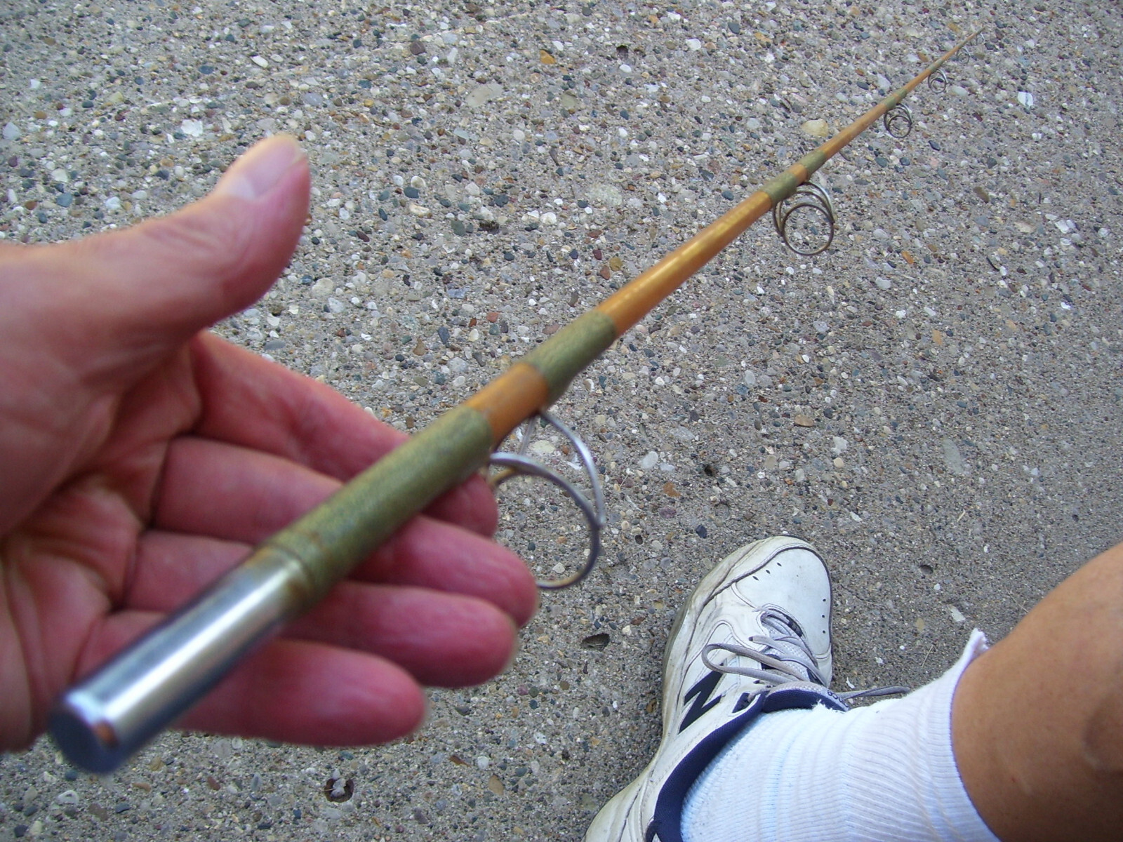 Vintage California Tackle Nypoxy Glass Fishing Rod GOLDEN SABRE 7' ROD