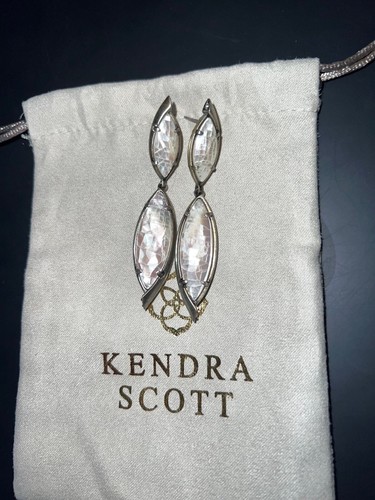KENDRA SCOTT earrings Maisey Antique Silver Crackle Ivory Mother of Pearl! EUC - Picture 4 of 5