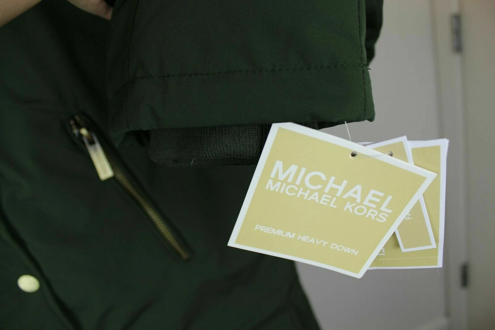 Cappotto a giacche nuovo con etichette Michael Michael Kors cappuccio pieno di etichette prezzo al dettaglio $330