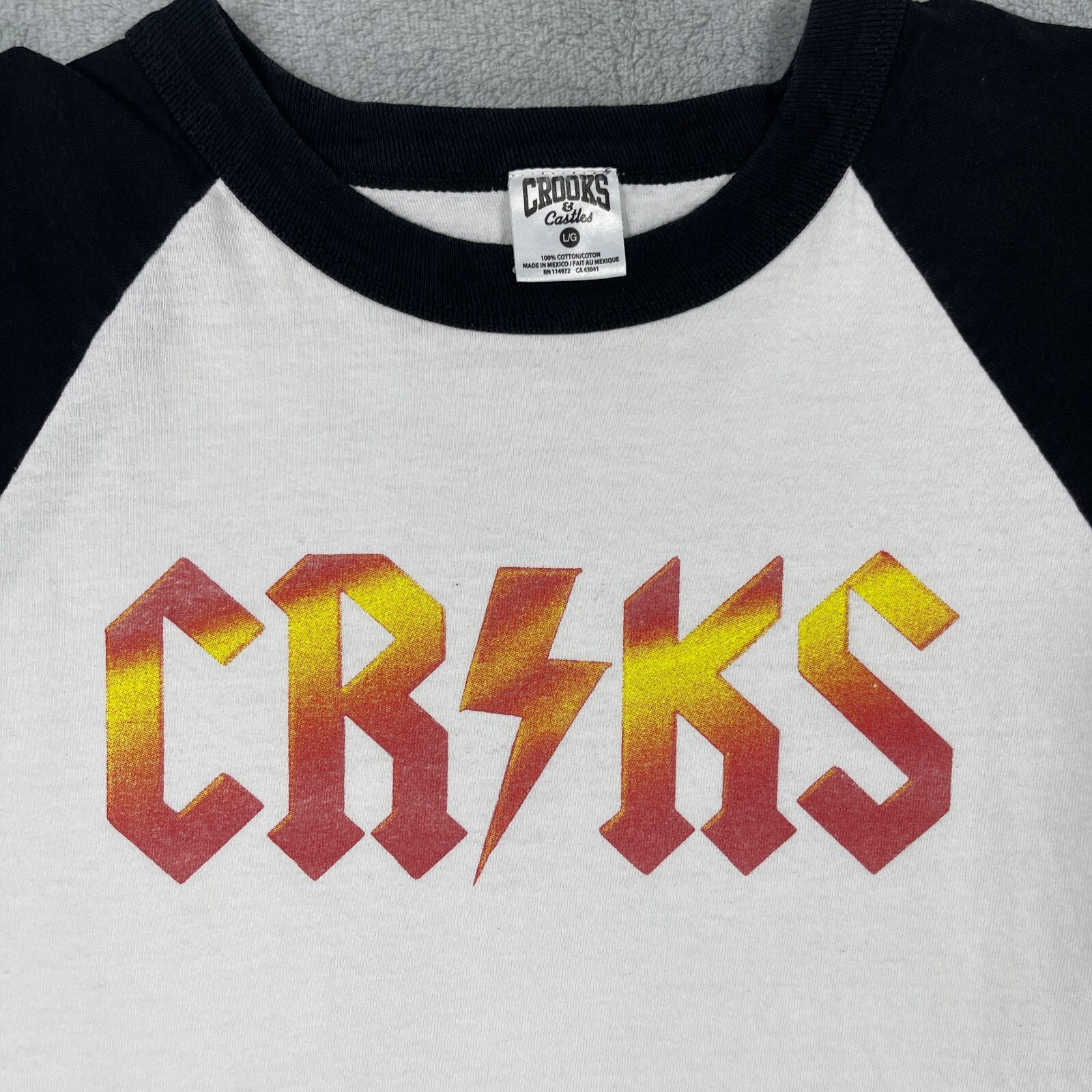 Crooks & Castle Shirt Men's Large Black White Cotton Logo Raglan Sleeve Pullover thumbnail 2