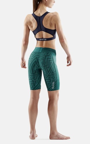 SKINS Compression Series-3 Women's Half Tights Teal Angle Small New with Tags* - Picture 4 of 14
