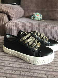 michael kors kids trainers