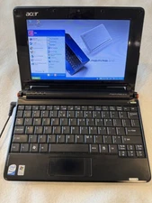 Acer Aspire One Series Model ZG5  & Charger Laptop / Netbook - NEEDS NEW BATTERY