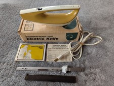 Vintage Hamilton Beach Scovill 275W White Electric Knife In Original Box 1975
