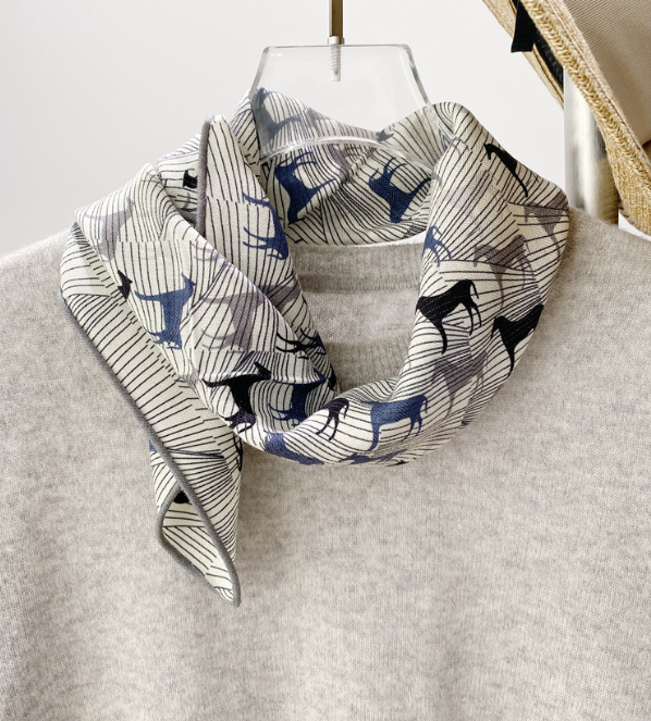 70% Cashmere 30% Silk Shape horse Print Bandana 27'' Scarf Neckerchief Wrap new