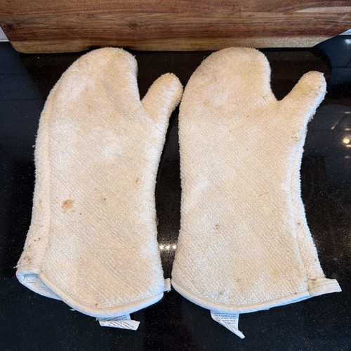 Set Of 2 ~ Pampered Chef Cream Cotton Knit Terry Cloth OVEN MITT # 1326 Vintage
