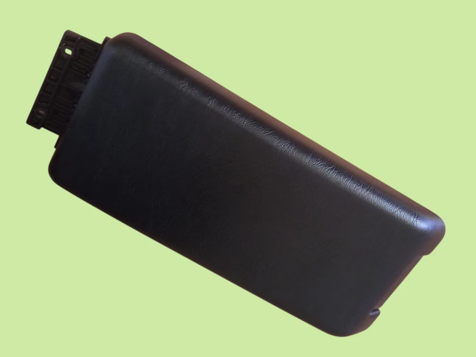 1994-2000 Mercedes Benz W202 C220 C230 C280 Armrest lid - Image 3 of 4