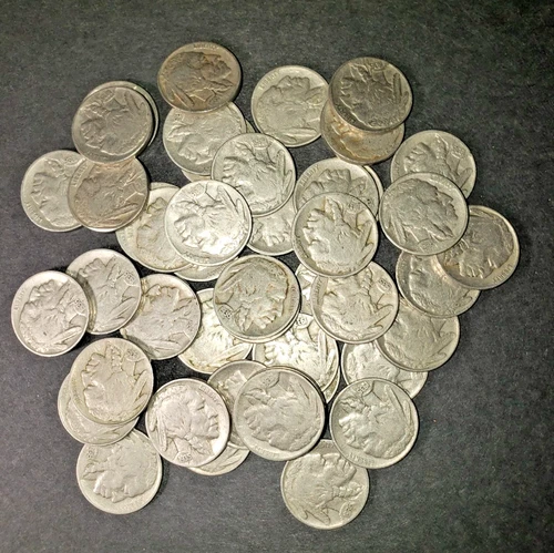 Buffalo Nickel Roll  Lot of 40 Coins- some S and D- Full dates    Lot 288
