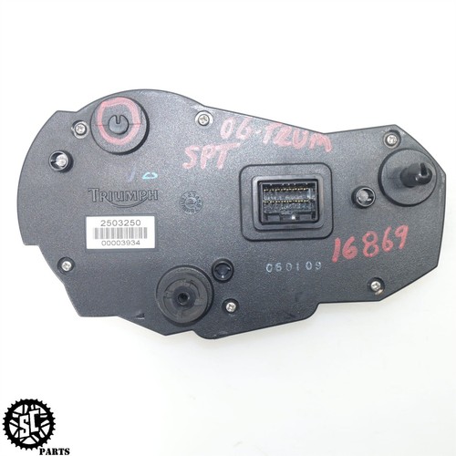 2006 TRIUMPH SPEED TRIPLE 1050 SPEEDOMETER GAUGE INSTRUMENT CLUSTER SPEEDO 16K - Picture 3 of 8