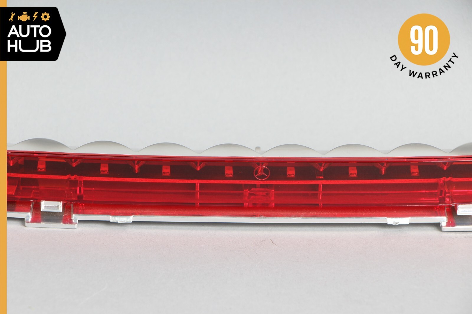 0820 Mercedes W204 C300 C350 CLS550 3rd Third Brake Stop Light Lamp