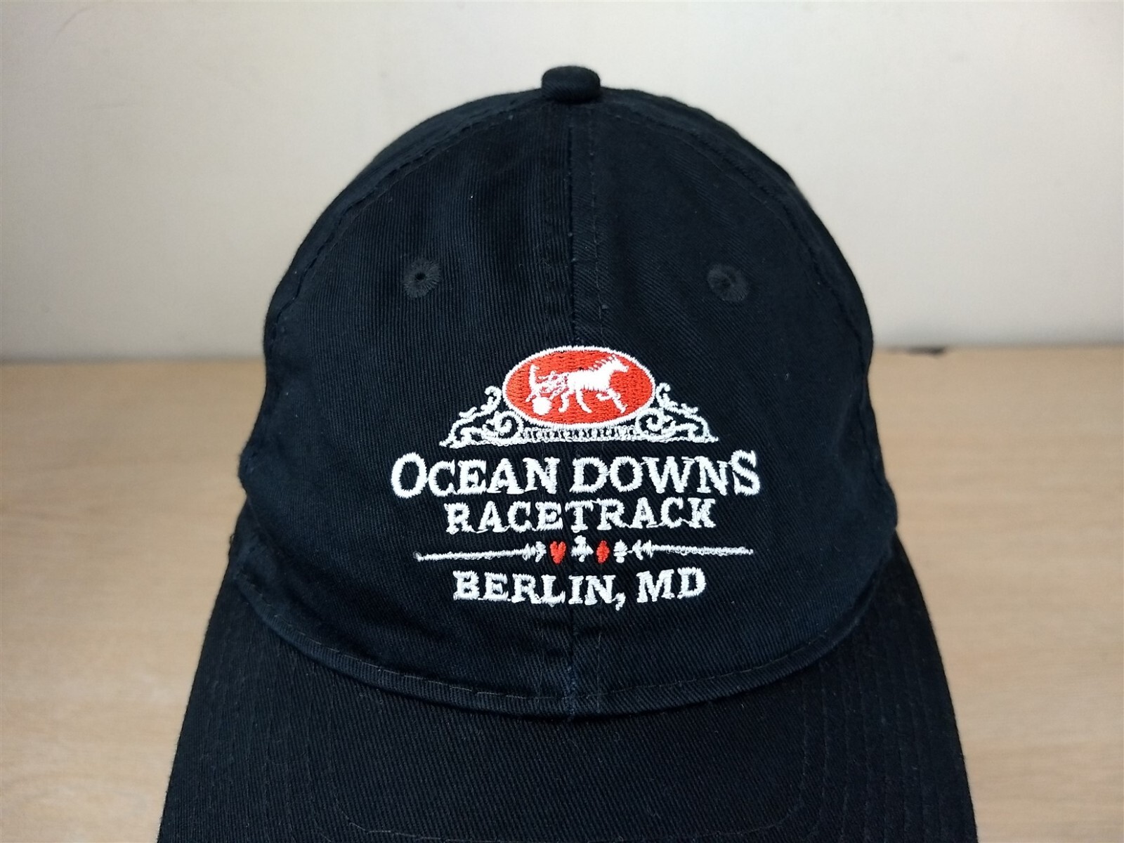 OCEAN DOWNS RACETRACK ADJUSTABLE STRAPBACK BASEBA… - image 4