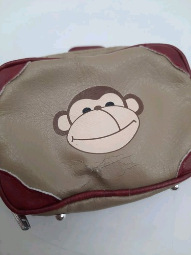 BRATZ 2002 Slumber Party Meygan Plush Orangutan Suitcase Outfit - Picture 2 of 10