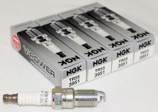 Set of 4 Spark Plugs V-Power NGK 3951 TR55