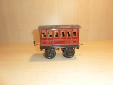 16037) Bing Ancient - Track 1 - Compartment Car - Red - L. 15 cm - to fix up