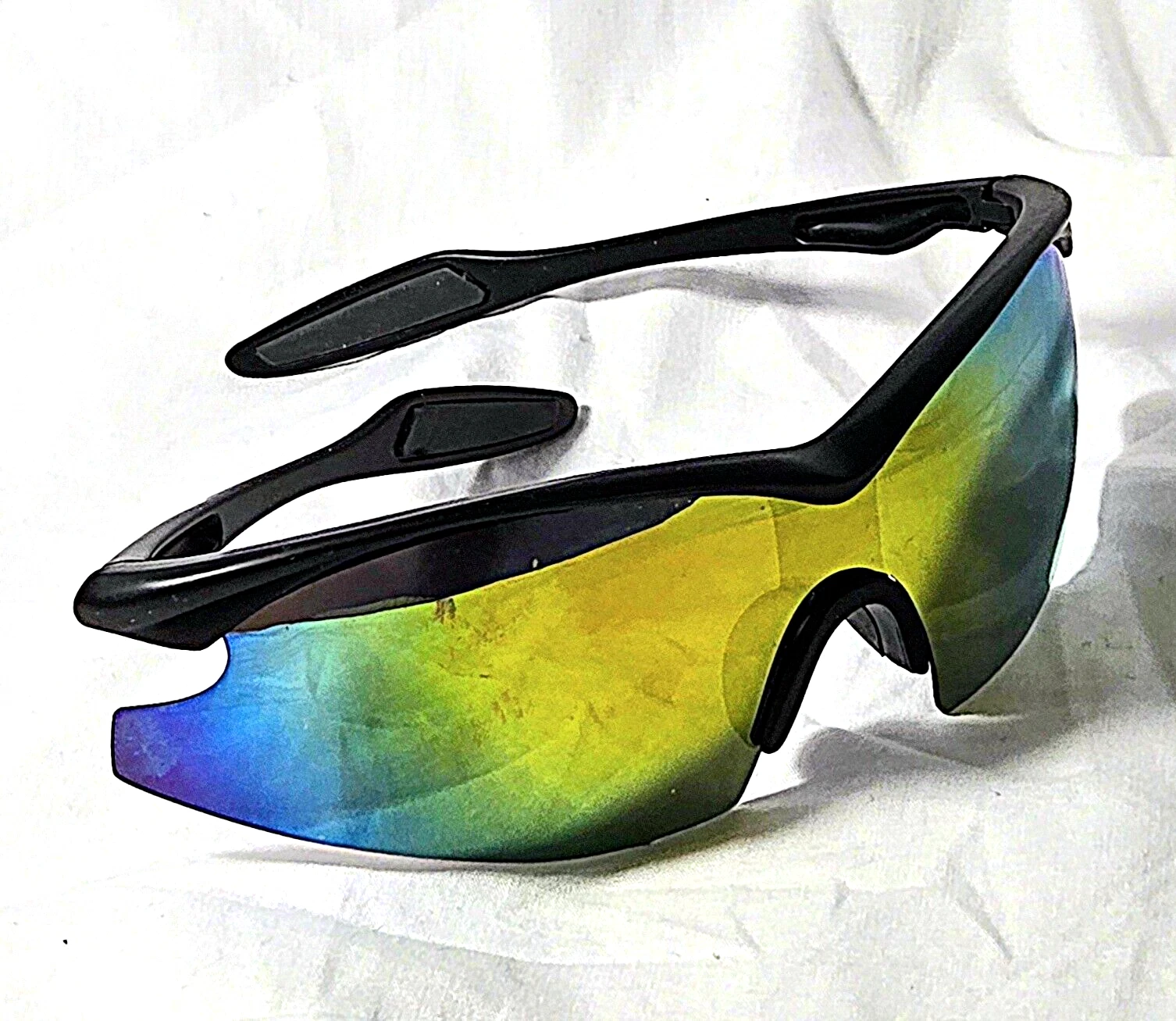 New Classic Designer Wrap Sunglasses  All Black Frames  Gold Mirror Lenses*