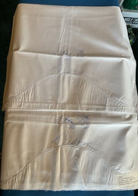 2 Herrschners Parasol Lady #11-8428 Pillowcases Stamped Embroidery Crochet New