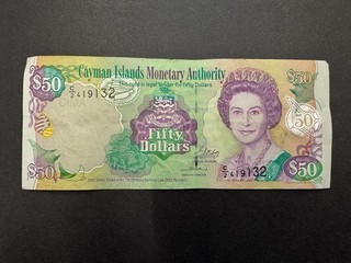 Cayman Islands $50 Dollars "Elizabeth II" Vintage Banknote (1) LOT: 2202 033