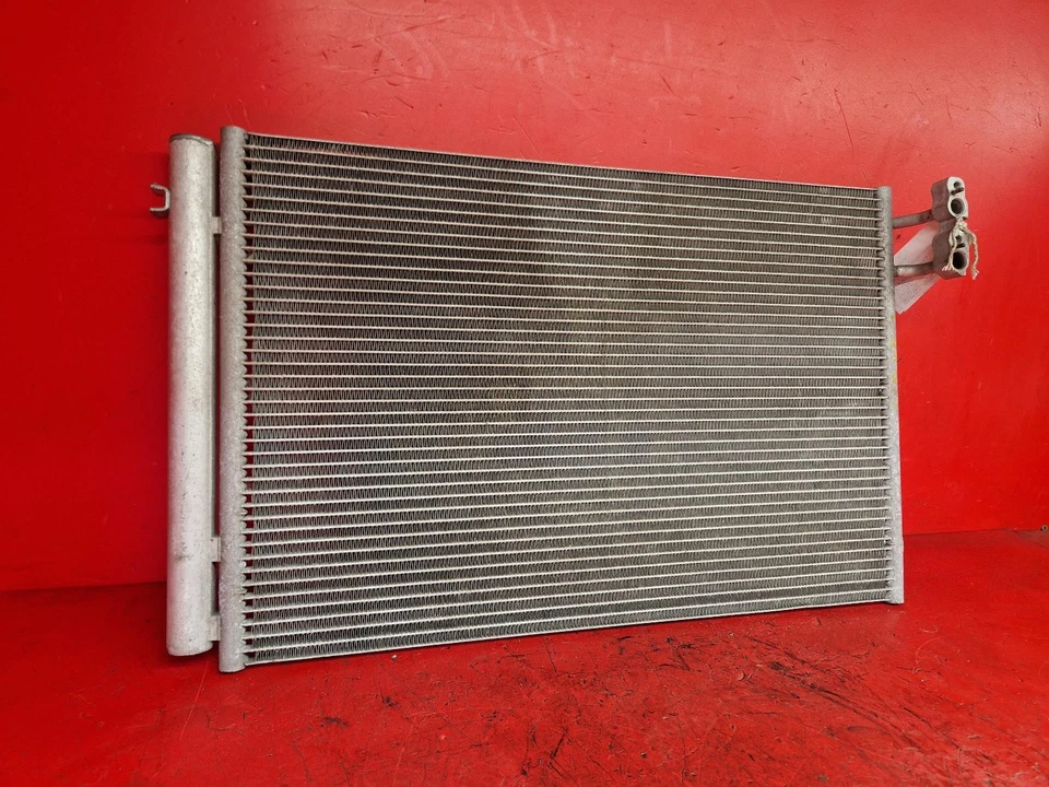 BMW 3 SERIES 2010 AIR CON CONDENSER 4.0L PETROL S65B40O0 S65B40A 64539229022 - Image 3 of 4
